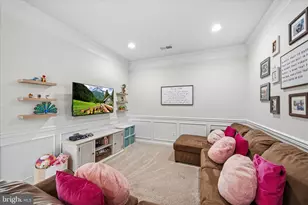 1114 Laconian St SE, Leesburg, VA 20175 - Photo 25