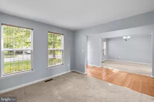 17538 Falls Pl, Round Hill, VA 20141 - Photo 7