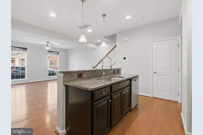 42143 Piebald Square, Aldie, VA 20105 - Photo 11