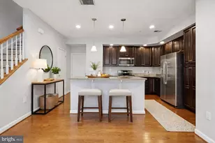 42143 Piebald Square, Aldie, VA 20105 - Photo 9