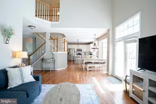 25316 Herring Creek Dr, Chantilly, VA 20152 - Photo 3