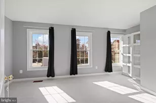 43312 Hagen Ct, Chantilly, VA 20152 - Photo 35