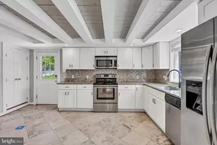 750 S 20th St, Purcellville, VA 20132 - Photo 13