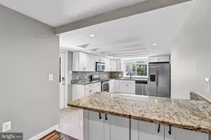 750 S 20th St, Purcellville, VA 20132 - Photo 13