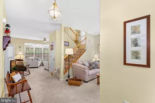 17304 Cedar Bluff Ct, Round Hill, VA 20141 - Photo 9