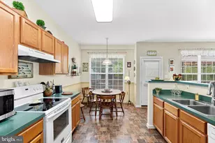 17304 Cedar Bluff Ct, Round Hill, VA 20141 - Photo 17