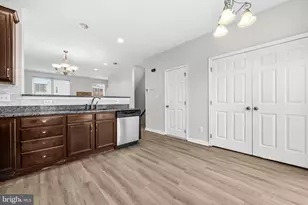 25154 Monteith Terrace, Chantilly, VA 20152 - Photo 11