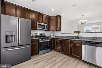 25154 Monteith Terrace, Chantilly, VA 20152 - Photo 9