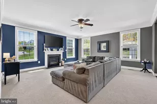 15631 Avebury Manor Pl, Leesburg, VA 20176 - Photo 21