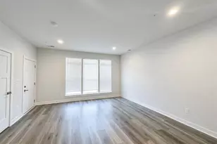 24230 Ullapool Ter, Sterling, VA 20166 - Photo 19