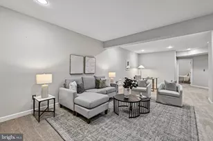 24896 Castleton Dr, Chantilly, VA 20152 - Photo 39