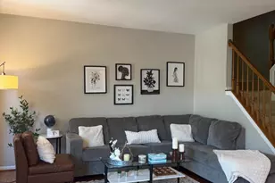 47368 Sterdley Falls Terrace, Sterling, VA 20165 - Photo 3
