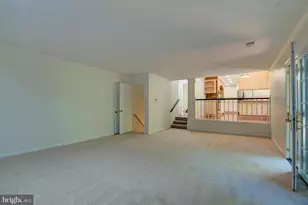 44 Carrollton Rd, Sterling, VA 20165 - Photo 25
