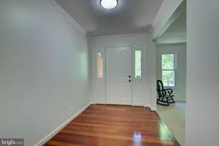 44 Carrollton Rd, Sterling, VA 20165 - Photo 7