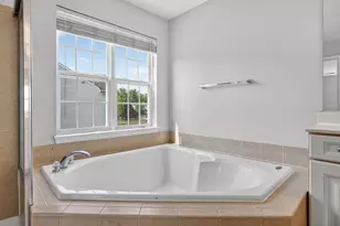 25845 Spring Farm Cir, Chantilly, VA 20152 - Photo 29
