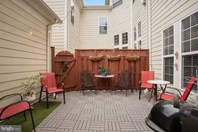 19466 Front St, Leesburg, VA 20176 - Photo 15