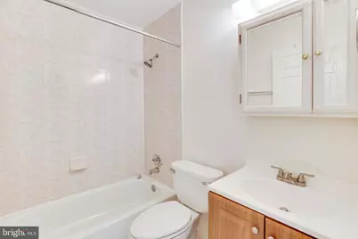 10136 Yorktown Drive, Great Falls, VA 22066 - Photo 33