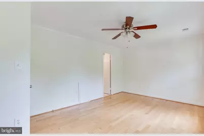 10136 Yorktown Drive, Great Falls, VA 22066 - Photo 27