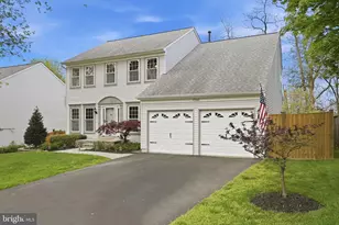 17241 Pickwick Dr, Purcellville, VA 20132 - Photo 3