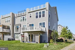19272 Brookwater Terrace, Leesburg, VA 20175 - Photo 57