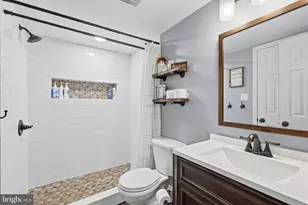 43333 Wintersrun Ct, Ashburn, VA 20147 - Photo 29