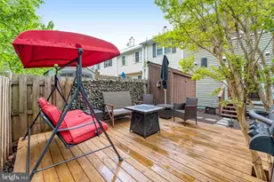 17 Palmer Ct, Sterling, VA 20165 - Photo 23