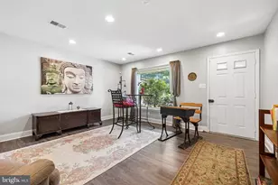 102 Sexton Ct, Sterling, VA 20164 - Photo 5