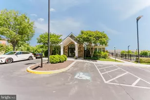 24588 Byrne Meadow Square, Aldie, VA 20105 - Photo 31