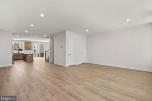 42141 Picasso Sq, Ashburn, VA 20148 - Photo 15