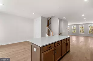 42141 Picasso Sq, Ashburn, VA 20148 - Photo 9