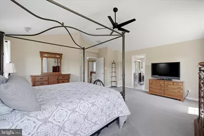 16205 Jonella Farm Drive, Hillsboro, VA 20132 - Photo 37