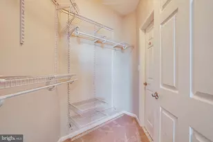 21216 McFadden Square, Sterling, VA 20165 - Photo 29