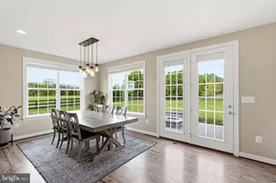 38640 Woodsage Ct, Waterford, VA 20197 - Photo 23