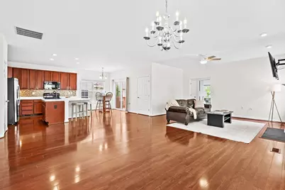 17446 Lethridge Circle, Round Hill, VA 20141 - Photo 5