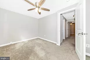106 Charing Ct, Sterling, VA 20164 - Photo 23