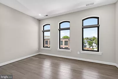 2 Stationmaster Street SE #404, Leesburg, VA 20175 - Photo 31
