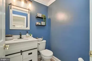 20952 Hollyberry Ct, Ashburn, VA 20147 - Photo 25