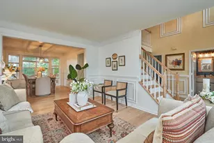 20952 Hollyberry Ct, Ashburn, VA 20147 - Photo 11