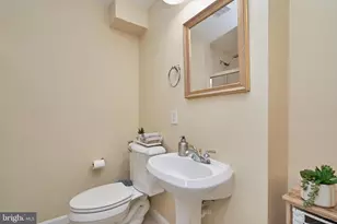 20952 Hollyberry Ct, Ashburn, VA 20147 - Photo 45