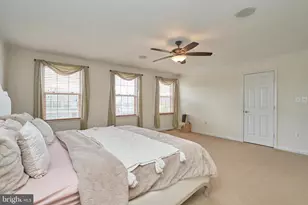 20952 Hollyberry Ct, Ashburn, VA 20147 - Photo 31