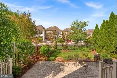 18349 Fairway Oaks Square, Leesburg, VA 20176 - Photo 13