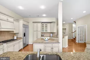 18349 Fairway Oaks Square, Leesburg, VA 20176 - Photo 37