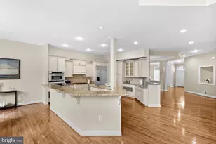 18349 Fairway Oaks Square, Leesburg, VA 20176 - Photo 31