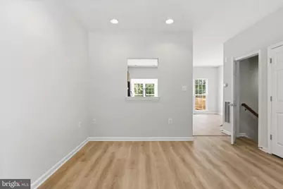 45618 Grand Central Square, Sterling, VA 20166 - Photo 5