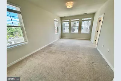 700 Mount Airy Terrace NE #301, Leesburg, VA 20176 - Photo 17