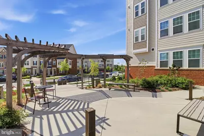 700 Mount Airy Terrace NE #301, Leesburg, VA 20176 - Photo 5