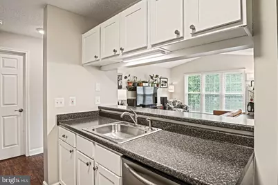 21013 Timber Ridge Terrace #202, Ashburn, VA 20147 - Photo 7