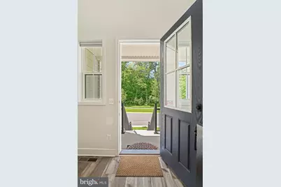 23099 Glenwood Heights Circle, Brambleton, VA 20148 - Photo 7