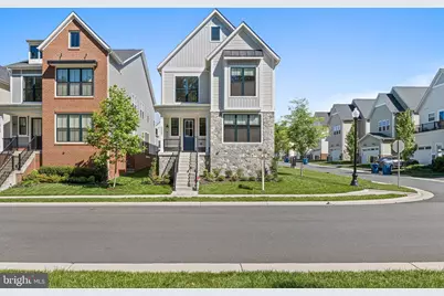 23099 Glenwood Heights Circle, Brambleton, VA 20148 - Photo 3