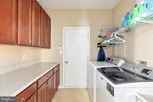 42671 Leaflet Ln, Chantilly, VA 20152 - Photo 25